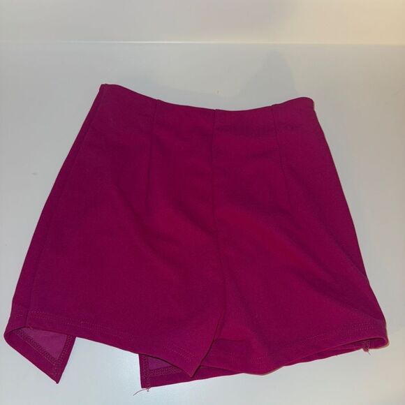 SHEIN SXY Solid Split Front Skort Color: Red Violet Size 2(XS) - Picture 9 of 13